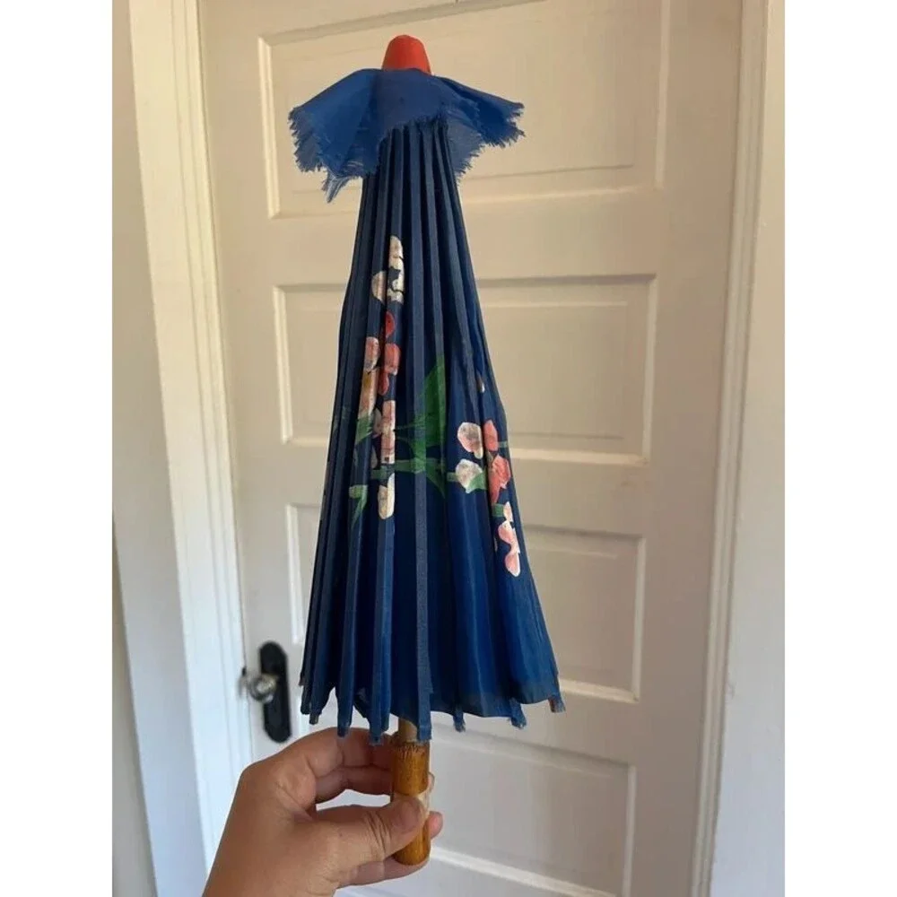 N/A small parasol